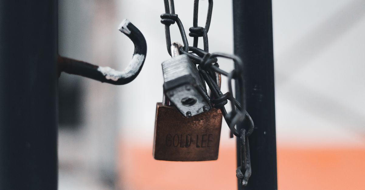Broken Key Extraction — Canarsie Locksmith